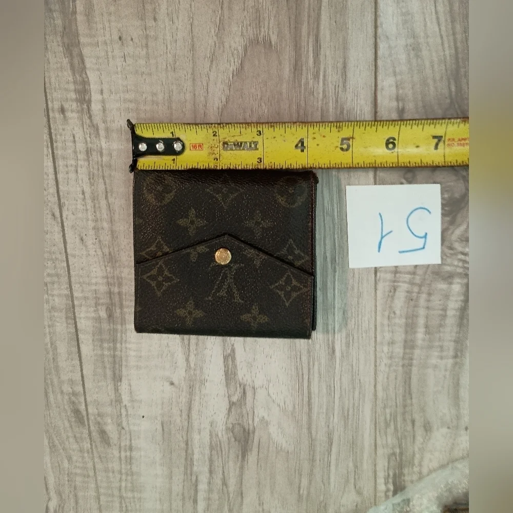 LOUIS VUITTON Monogram Portefeuille Elise Wallet